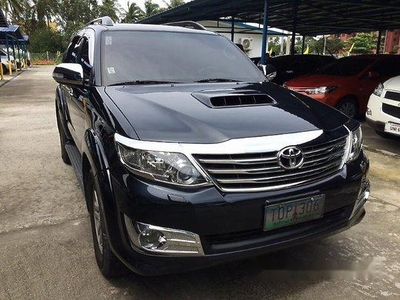 Selling Black Toyota Fortuner 2012 at 64000 km