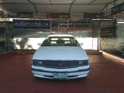 Selling Cadillac Deville 1994 at 300000 km for sale