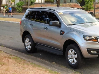 Selling Ford Everest 2016 Automatic Diesel in Manila