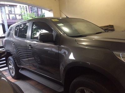 Selling Grey Chevrolet Trailblazer 2015 in Manila