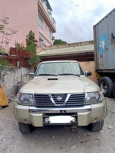 Selling Pearl White Nissan Patrol 2000 in Parañaque