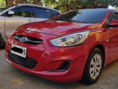 Selling Red Hyundai Accent 2017 in Dasmariñas
