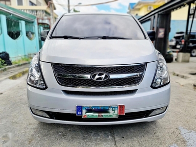 Selling Silver Hyundai Grand Starex 2010 in Bacoor