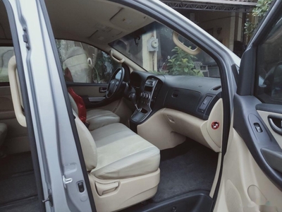 Selling Silver Hyundai Starex 2014 Van at 72000 km