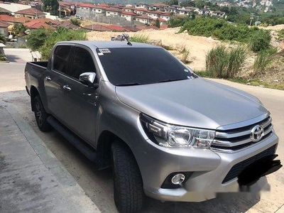 Selling Silver Toyota Hilux 2016 Truck at 18300 km