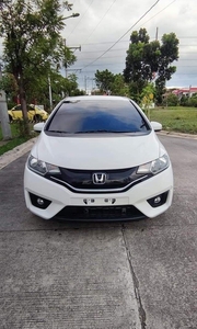 Selling White Honda Jazz 2015 in Imus