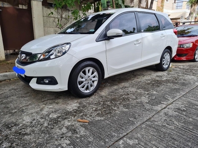 Selling White Honda Mobilio 2015 in Parañaque