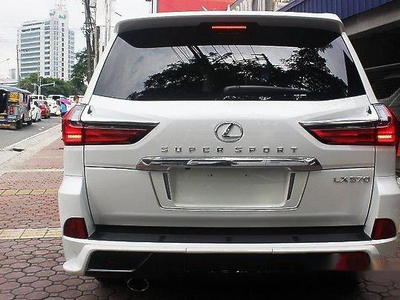 Selling White Lexus Lx 570 2018 for sale in Automatic