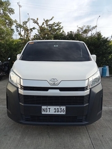 Selling White Toyota Hiace 2019 in Imus