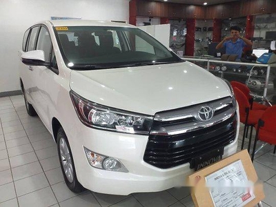 Selling White Toyota Innova 2020 Automatic Diesel