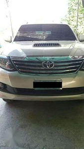 Toyota fortuner 2014 manual 4x2 personal car
