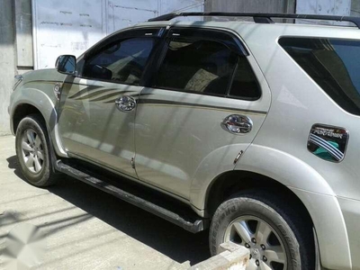 Toyota Fortuner automatic 4x2 2011 for sale