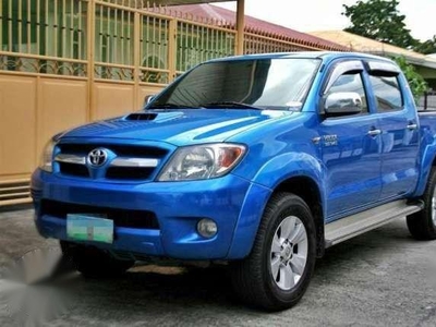 Toyota Hilux 4x4 A/T Diesel Azure Blue For Sale