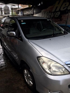 Toyota Innova G automatic 2010 for sale