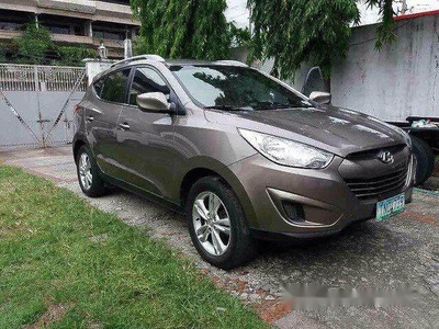 Well-maintained Hyundai Tucson 2011 for sale