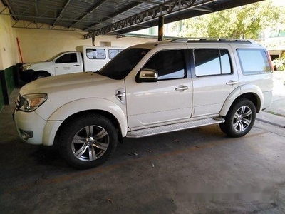White Ford Everest 2009 Automatic Diesel for sale