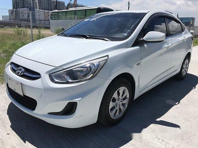 White Hyundai Accent 2015 Manual for sale