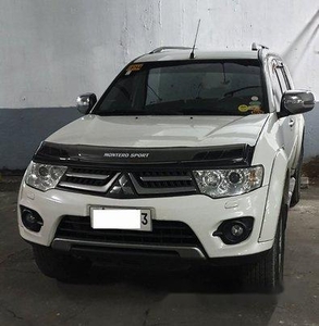 White Mitsubishi Montero Sport 2014 at 70000 km for sale