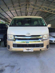 White Toyota Hiace 2014 Manual Diesel for sale