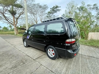 Selling Black Hyundai Starex 2005 in Mataasnakahoy