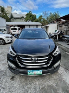Selling Black Hyundai Santa Fe 2013 in Quezon City