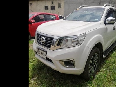 Selling White Nissan Navara 2019 in Caloocan