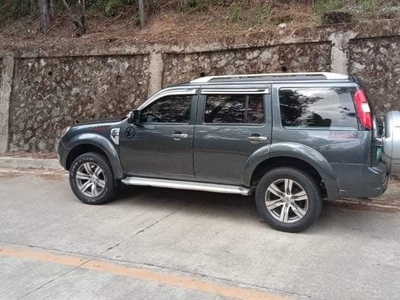 Selling Purple Ford Everest 2013 in Baguio