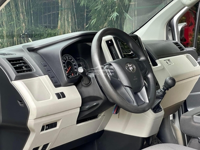 2020 Toyota Hiace Commuter Deluxe in Manila, Metro Manila
