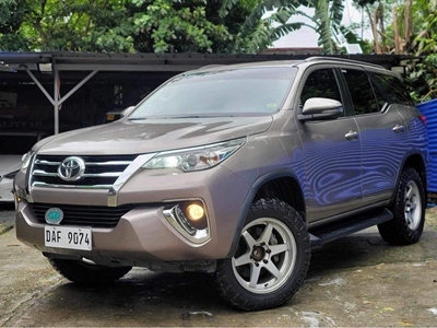 Bronze Toyota Fortuner 2018 for sale in Automatic