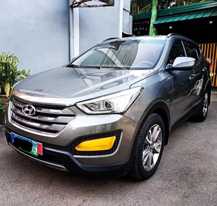 Sell Grey 2013 Hyundai Santa Fe in Itbayat