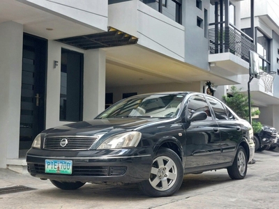 Sell White 2012 Nissan Sentra in Quezon City