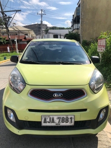 Sell White 2015 Kia Picanto in Taytay
