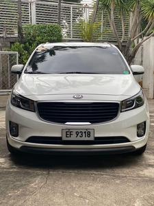 Sell White 2017 Kia Carnival in Quezon City