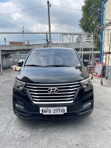 Selling Black Hyundai Grand Starex 2020 in Pasay