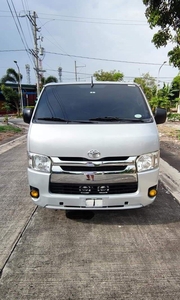 Selling Silver Toyota Hiace 2016 in Imus