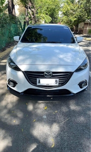 White Mazda 3 2015 for sale in Las Piñas