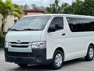 White Toyota Hiace 2019 for sale in Manila