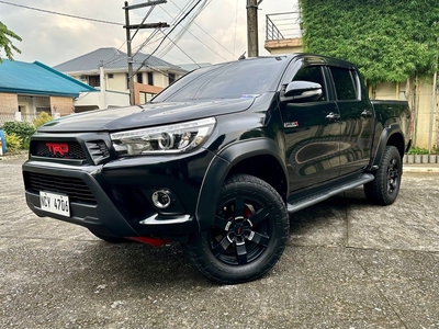 White Toyota Hilux 2017 for sale in Antipolo