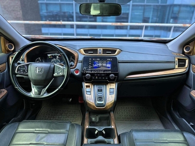 2018 Honda CR-V S-Diesel 9AT in Makati, Metro Manila