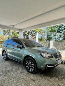 Green Subaru Forester 2018 for sale in Automatic