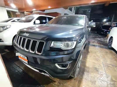 Grey Jeep Grand Cherokee 2014 for sale in Automatic