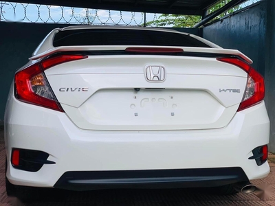 Pearl White Honda Civic 2018 for sale in Pasay