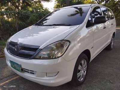 Pearl White Toyota Innova 2007 for sale in Angono