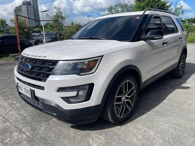 Purple Ford Explorer 2017 for sale in Automatic