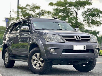 Purple Toyota Fortuner 2006 for sale in Makati