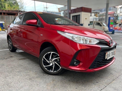 Purple Toyota Yaris 2021 for sale in Automatic