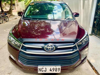 Red Toyota Innova 2016 for sale in Automatic