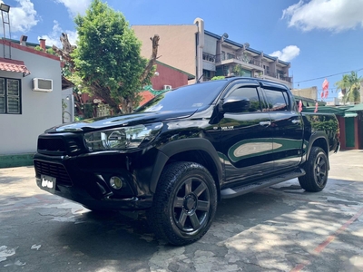 Sell Black 2017 Toyota Hilux in Quezon City