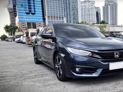 Sell Grey 2016 Honda Civic in Pasig