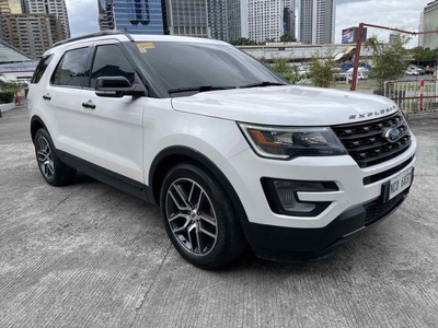 Sell Pearl White 2017 Ford Explorer in Pasig